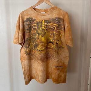 Vintage Lion Animal Shirt